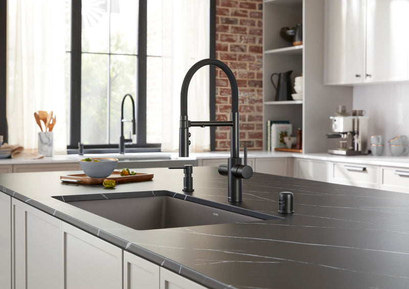 Blanco Catris Flexo Filter Semi-Pro  1.5 GPM Pull-Down Kitchen Faucet