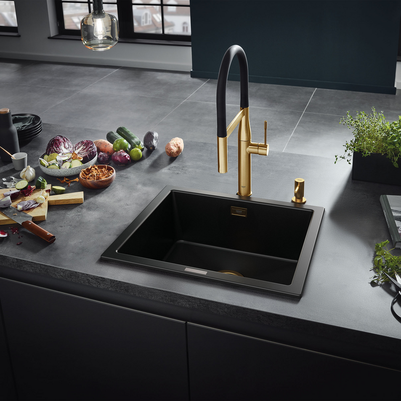 Grohe ESSENCE NEW Single-Handle Semi-Pro Dual Spray Kitchen Faucet 1.75 GPM