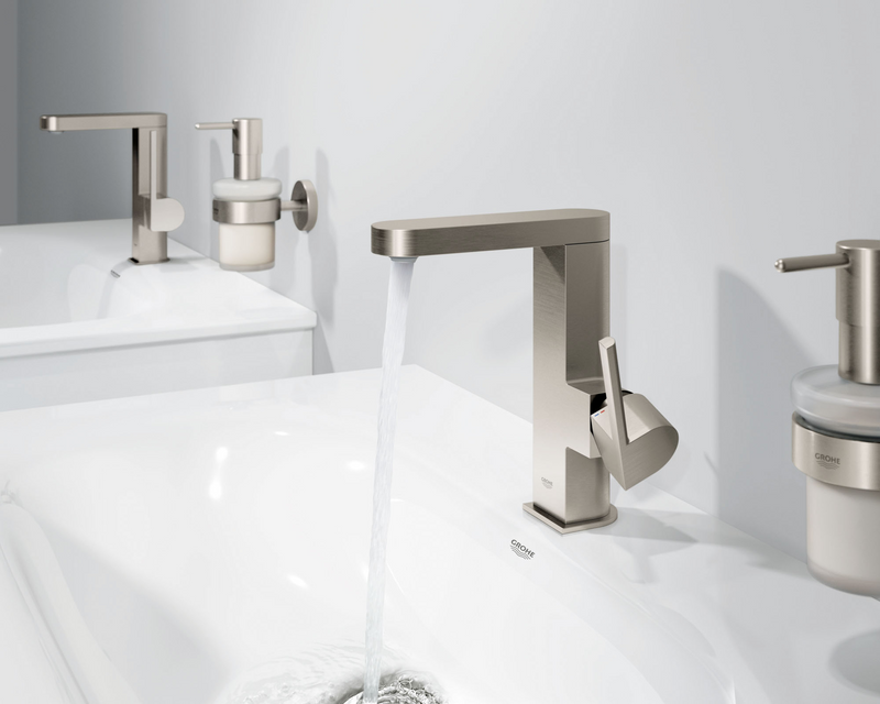 Grohe PLUS Single Hole Single-Handle M-Size Bathroom Faucet 1.2 GPM
