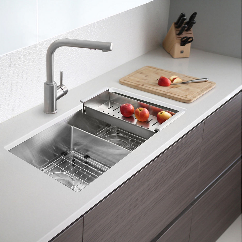 Stylish ROOMY 32" Double Bowl Kitchen Sink, 16 Gauge Stainless Steel with Grids and Basket Strainers - S-325XG