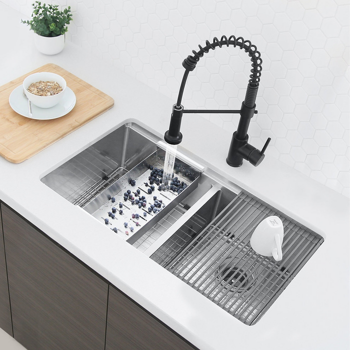 Stylish Milano Single Handle Pull Down Kitchen Faucet - Matte Black - K-107N