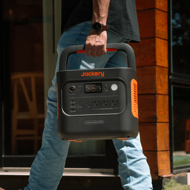 Jackery Explorer 2000 v2 Portable Power Station - 60-2000-USD1A1