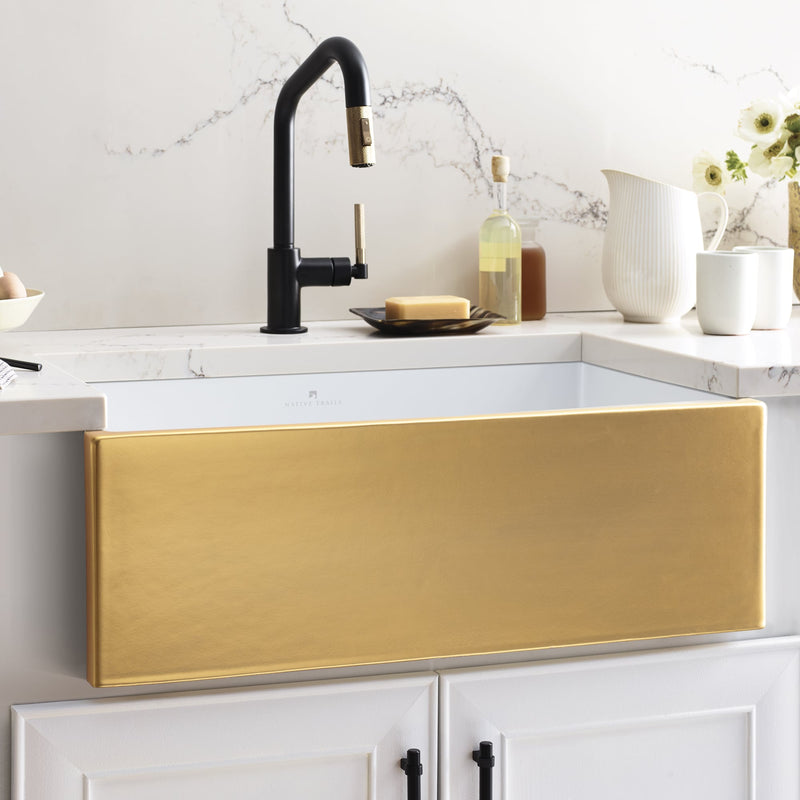 Native Trails Dreamer Farmhouse Kitchen Sink