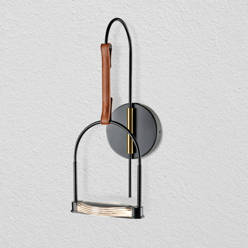 VONN Ravenna Integrated VAW1231BL LED Wall Sconce in Black
