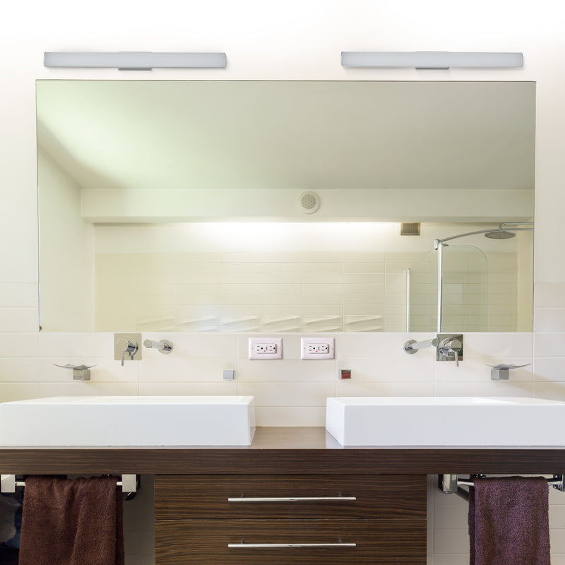 VONN Procyon VMW11600AL 24" Circular AC LED Vanity Light in Silver