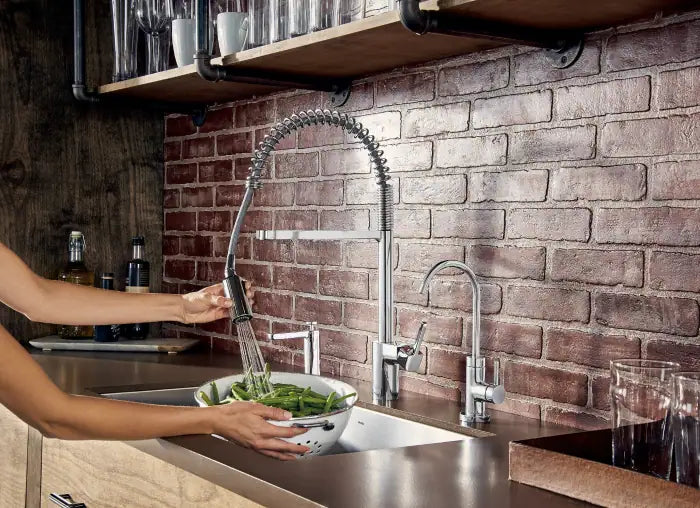 Moen Sleek Spot Resist Stainless One-Handle Pre-Rinse Spring Pull-Down Kitchen Faucet