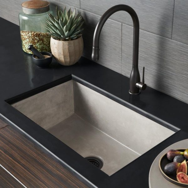 Native Trails Farmhouse 3018 30-Inch Apron Front Kitchen Sink